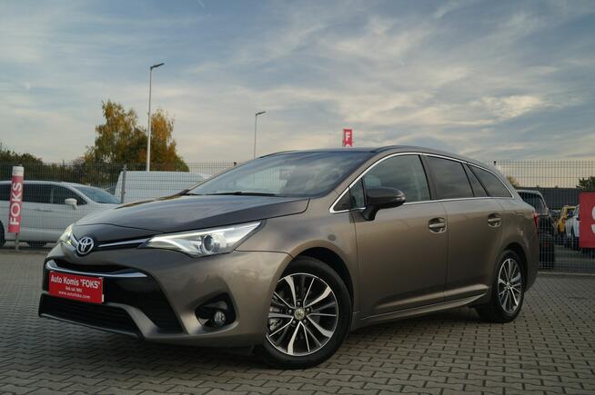Toyota Avensis Salon PL 2,0 143 KM  Premium NAVI Skóra Fakt.VAT 23 % Goczałkowice-Zdrój - zdjęcie 1
