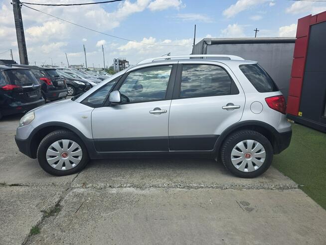 Fiat Sedici 1.6 ben. 120KM 4x4 Kraków - zdjęcie 8