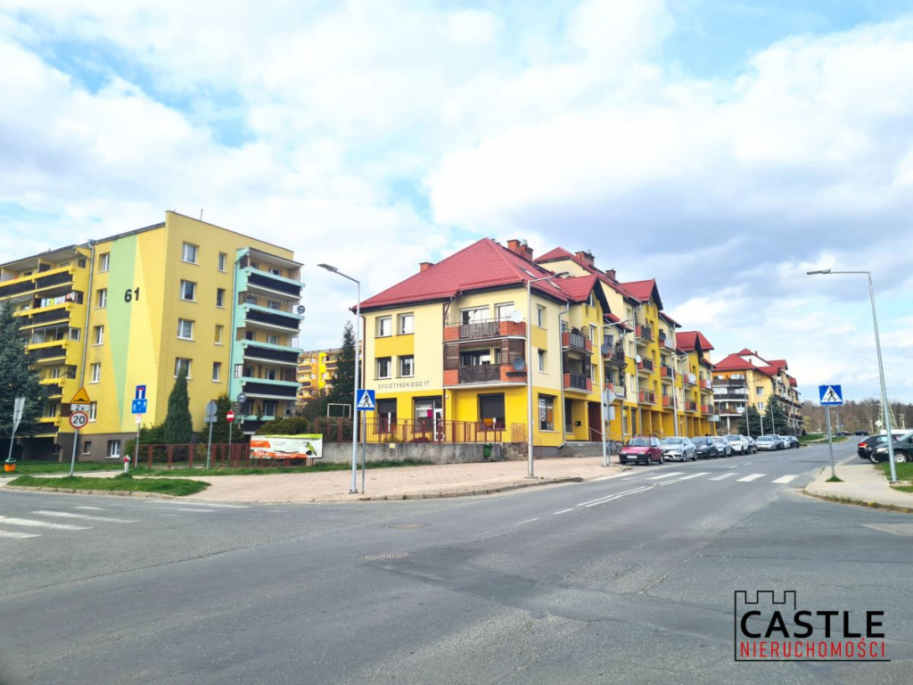 Dwupoziomowe mieszkanie w świetnej lokalizacji! Jelenia Góra - zdjęcie 1
