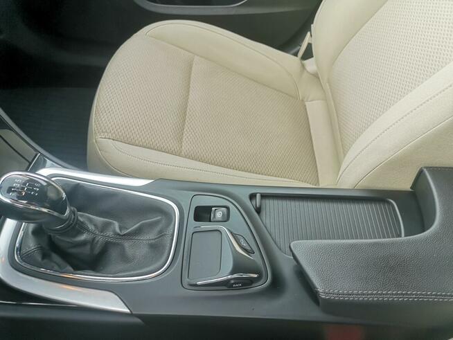 Opel Insignia Hatchback 1.6 SIDI Turbo 170 KM | Salon Polska Krzyki - zdjęcie 6