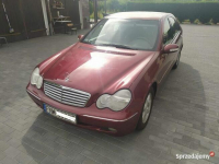 Sprzedam Mercedes C180 129 KM