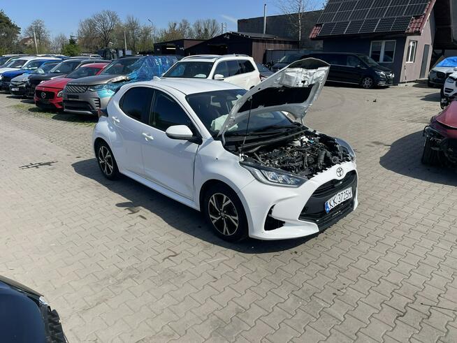 Toyota Yaris Hybryda Automat Kamera Podgrzewanie Virtual Gliwice - zdjęcie 3