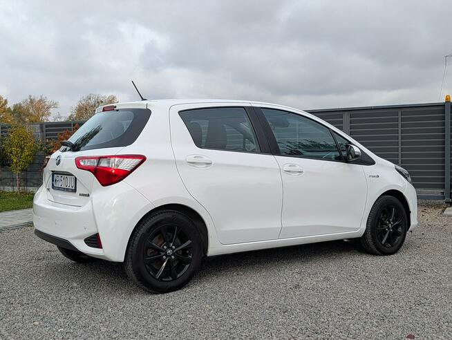 Toyota Yaris SALON POLSKA Klimatronic Bluetooth Tempomat Alu Radom - zdjęcie 8