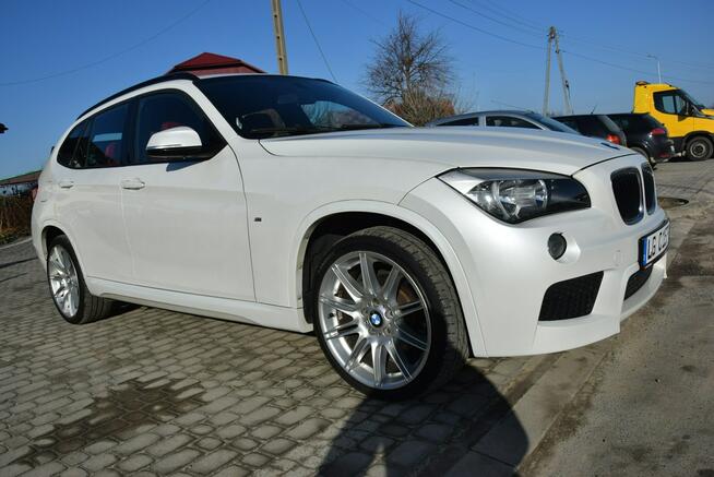 BMW X1 2.0D M-Pakiet/ Navi/ Biał Perła/ 2 KPL Alufelg/ Sprowadzony Tarnogród - zdjęcie 9