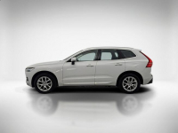 Volvo XC 60 B4 B Momentum Pro aut ! Z Polskiego Salonu ! Faktura Vat ! Warszawa - zdjęcie 2