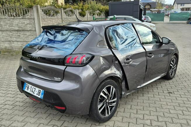Peugeot 208 1.2 100KM Nowy rozrząd Nawigacja tablet Alufelgi Świętoszówka - zdjęcie 6