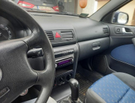 Skoda Octavia 2.0 lpg Brzesko - zdjęcie 9