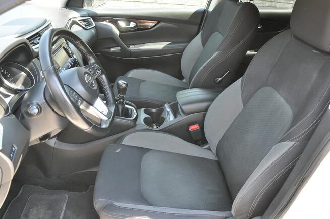 Nissan Qashqai 1.3T 140KM LED Kamera 360 Navi Panorama Dąbrowa Górnicza - zdjęcie 9