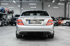 Mercedes C 63 AMG 6.2 V8. Bezwypadkowa. Stan kolekcjonerski. Węgrzce - zdjęcie 7