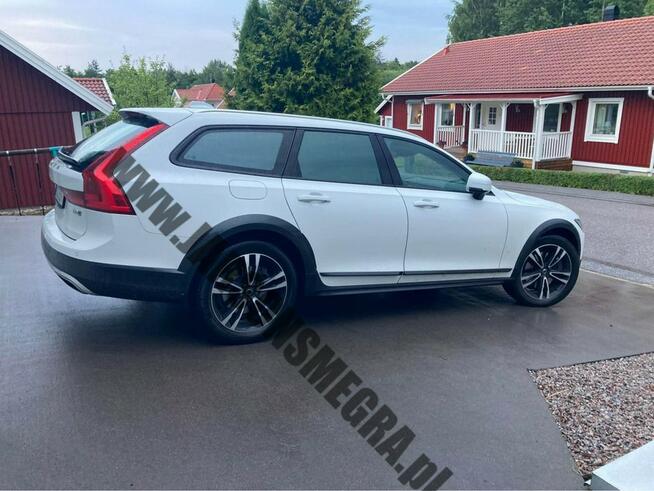 Volvo  V90 Cross Country Kiczyce - zdjęcie 4