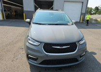 Chrysler Pacifica LIMITED / AWD / niski przebieg Cieszyn - zdjęcie 2
