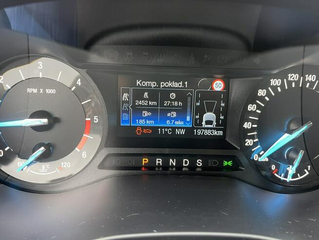 Ford Mondeo Lift Automat AWD Radar Full LED skrętny 6,5l spalania Rumia - zdjęcie 9