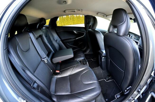 Volvo V40 1,6Hdi 115KM Skóra Navi Parktronik Płock - zdjęcie 10