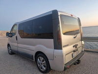 8-osobowy Renault Trafic 2005 1,9 dci Ciechocinek - zdjęcie 6