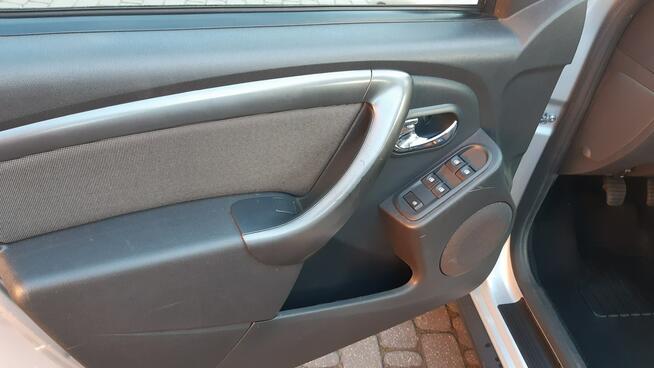 Dacia Duster 1.2 TCe Black Shadow 4x2 Bachowice - zdjęcie 9