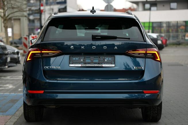 Škoda Octavia 1,5 TSI Ambition Automat ,gwarancja Tychy - zdjęcie 7