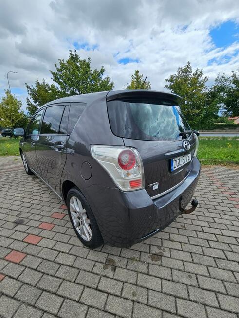 Toyota Verso Hak - 2.2 D-CAT - 2008r Głogów - zdjęcie 5