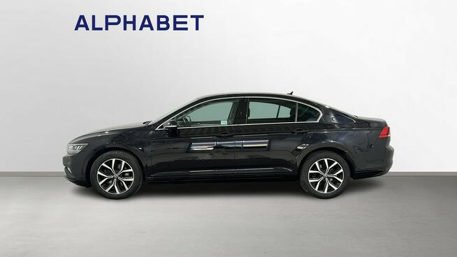 VOLKSWAGEN Passat 2.0 TDI EVO 150 KM DSG Business Swarzędz - zdjęcie 3