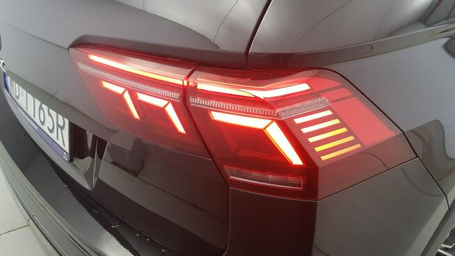 Volkswagen Tiguan 2.0 TSI 4Mot. R! Z Polskiego Salonu! FV23%! Warszawa - zdjęcie 12