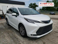 Toyota Sienna 2022, 2.5L, od ubezpieczalni Sulejówek - zdjęcie 1