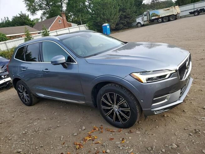Volvo XC 60 INSCRIPTION / AWD / T6 / niski przebieg Tarnów - zdjęcie 3