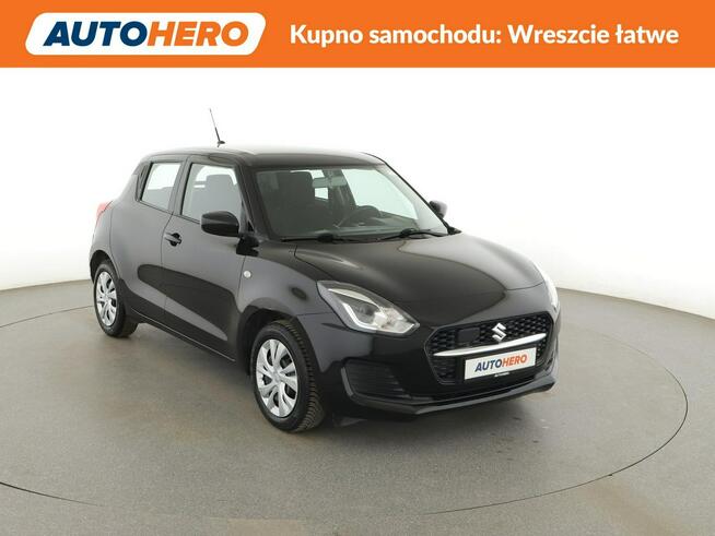 Suzuki Swift mHEV klima tempomat Warszawa - zdjęcie 10