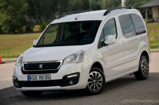 Peugeot Partner 1,6HDI*7-Osób*LED*Lift*Climatronic*Niemcy Ostrów Mazowiecka - zdjęcie 7