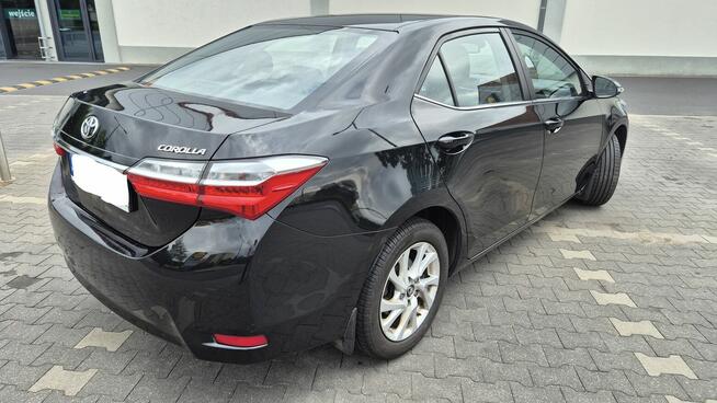 Toyota Corolla 1.6 Sedan 2018, pierwsza rejestracja 2019 Ursynów - zdjęcie 10