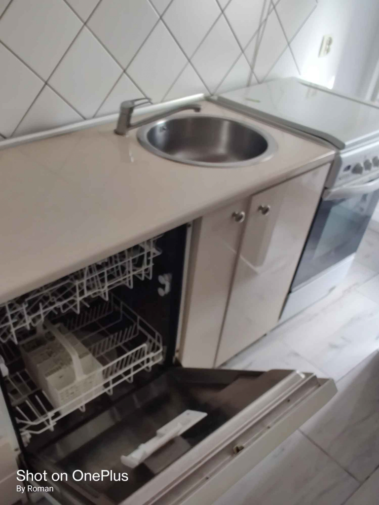 Wynajem mieszkania Nowe Miasto - zdjęcie 4