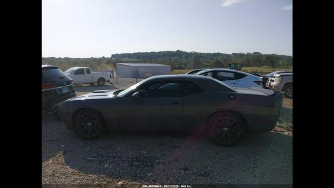 Dodge Challenger R/T PLUS / SHAKER / HEMI / niski przebieg Chwaszczyno - zdjęcie 7