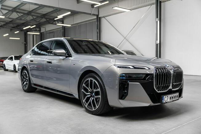 BMW 740 d. Fvat23%. Gwarancja do XII.2027. WEBASTO. Bezwypadkowy Węgrzce - zdjęcie 6