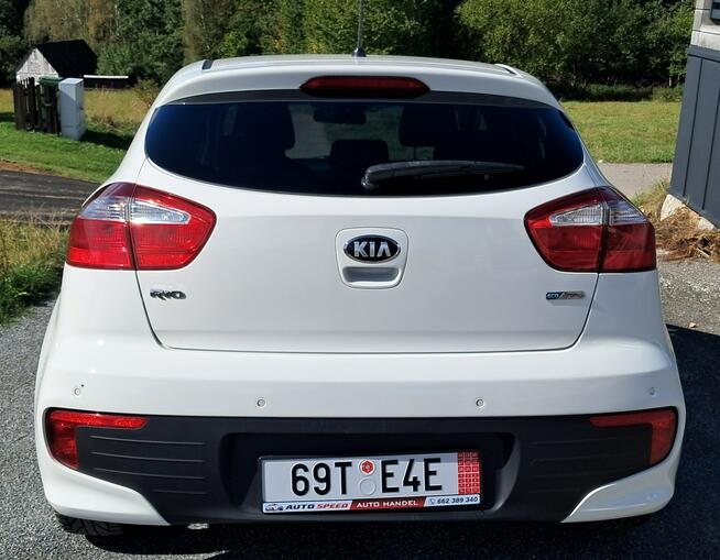 Kia Rio 1.2 Benzyna 84 KM Cisiec - zdjęcie 9