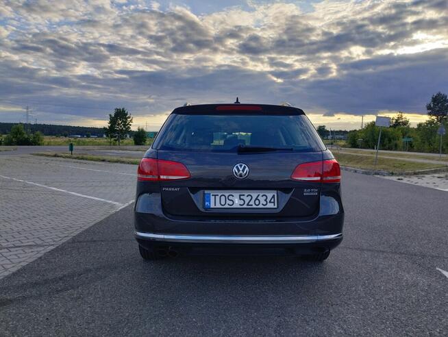 Volkswagen Passat B7 kombi 2011 Ostrowiec Świętokrzyski - zdjęcie 3