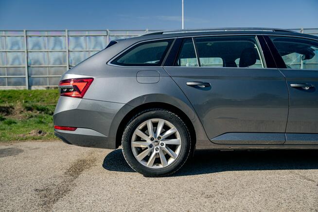 Skoda Superb Combi 2.0 TDI Ambition, Salon PL, Bezwypadkowy, FV23% Warszawa - zdjęcie 7