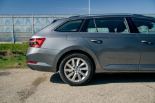 Skoda Superb Combi 2.0 TDI Ambition, Salon PL, Bezwypadkowy, FV23% Warszawa - zdjęcie 7