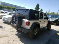 Jeep Wrangler 2021, 3.0L, 4x4, porysowany lakier Warszawa - zdjęcie 4