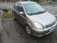 Syndyk sprzeda Toyota Yaris