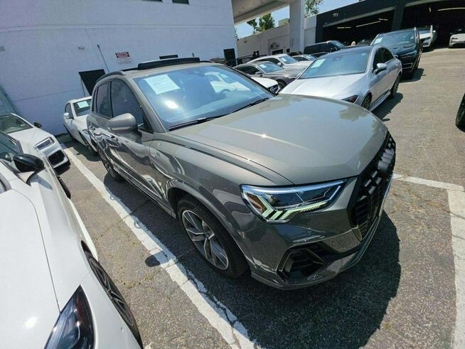 Audi Q3 Quattro / S-Line / niski przebieg Warszawa - zdjęcie 2