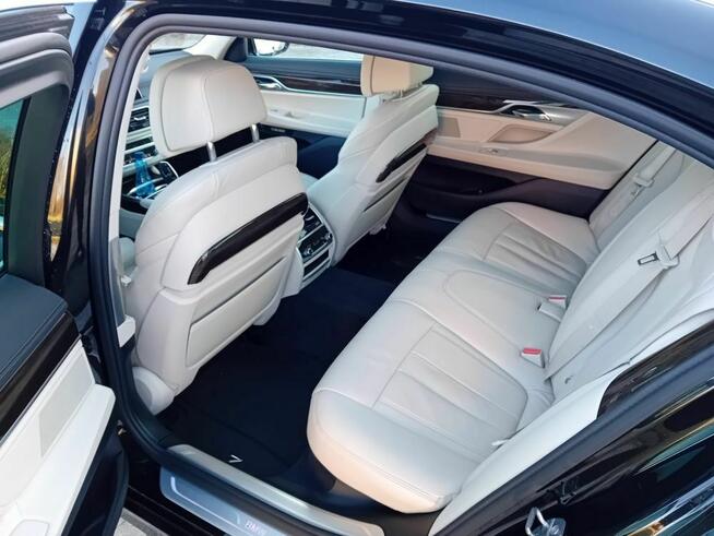 BMW Seria 7 G11 Long 730D Salon Pl Sobiesiernie - zdjęcie 4