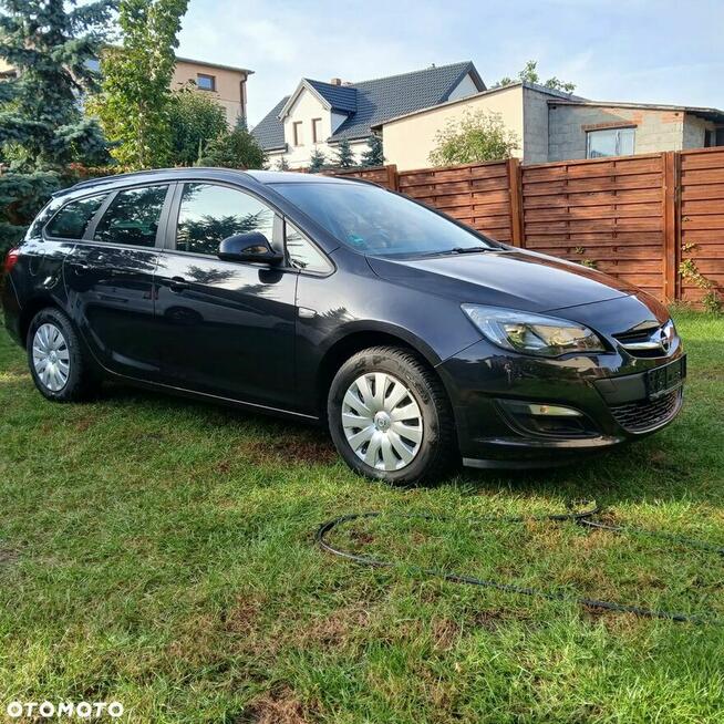 Opel Astra Grzegorzew - zdjęcie 1