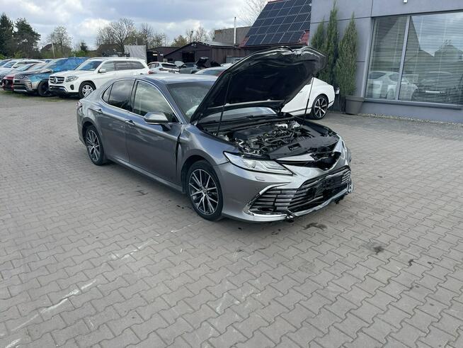Toyota Camry Hybryda Skóra Podgrzewanie Kamera 218KM Gliwice - zdjęcie 3