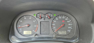 VW GOLF 4 HATCHBACK 1400 BENZYNA !!! Głogów - zdjęcie 10