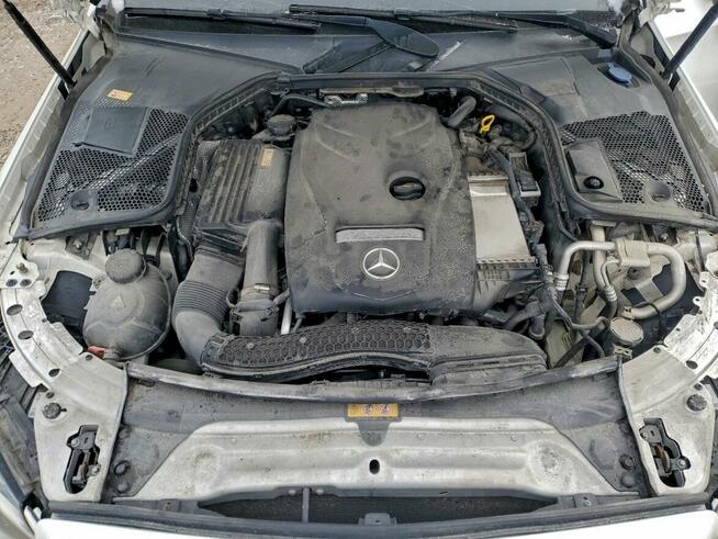 Mercedes-Benz C 0.0 2017 300 4MATIC Kraków - zdjęcie 11