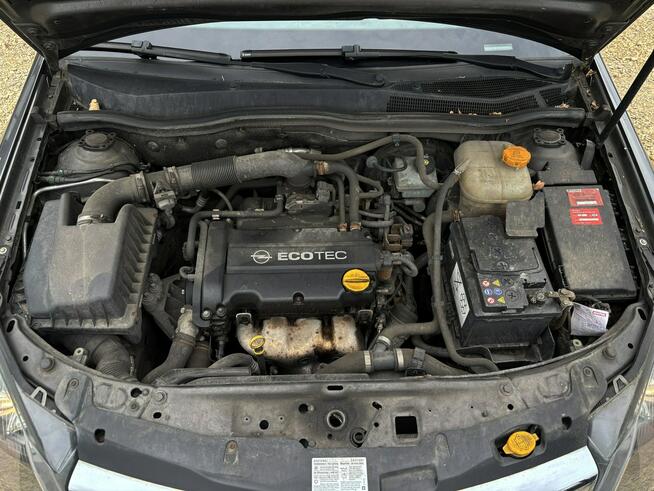 Opel Astra 1.4 benzyna 90km klimatyzacja BEZWYPADEK serwis 2009 Tychy - zdjęcie 9