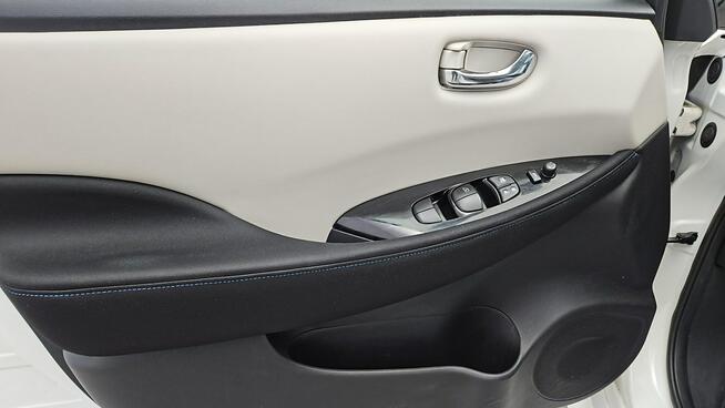 Nissan Leaf 40kWh N-Connecta ! Z Polskiego Salonu ! Faktura VAT ! Warszawa - zdjęcie 10