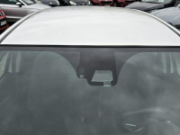 Toyota Yaris Ostrzeganie przed kolizji, kontrola pasa ruchu,nowe opony Olsztyn - zdjęcie 4