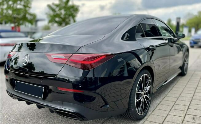 Mercedes CLA 220 4MATIC, AMG Premium Plus, rabat 76 410 zł Warszawa - zdjęcie 5