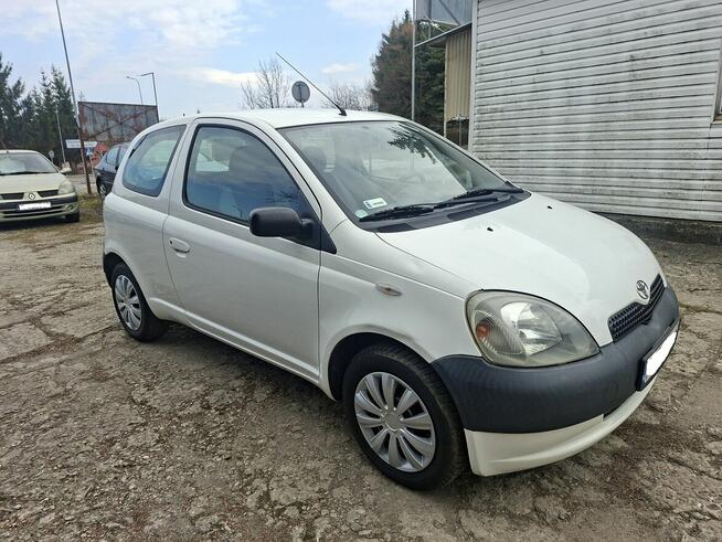 Toyota Yaris, BEZ KOROZJI, zarejestrowany Przemyśl - zdjęcie 3