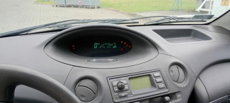 Toyota Yaris 2004 D4D 1.4 diesel Łańcut - zdjęcie 5