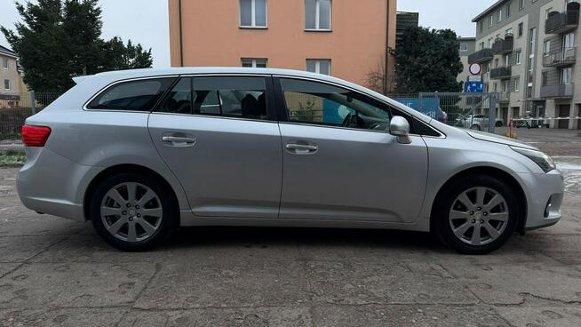 Toyota Avensis Bezwypadkowy Salon Polska FV VAT 23% Wejherowo - zdjęcie 7